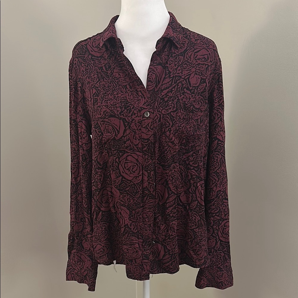 Rock & Republic Floral Burgundy Button-Down Blouse, Sz M